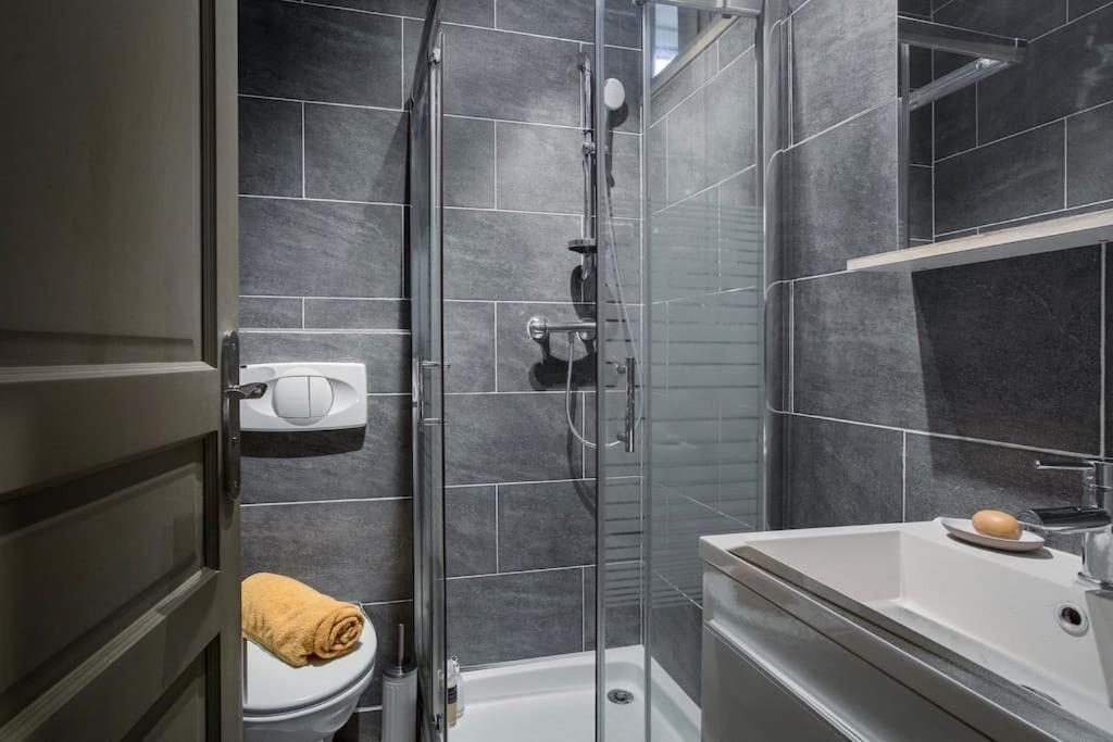 Au Pied Du Phare Vue Apartment *